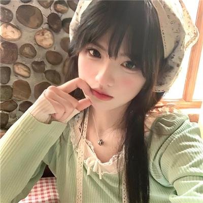 卡斯珀和艾玛的徒步旅行记